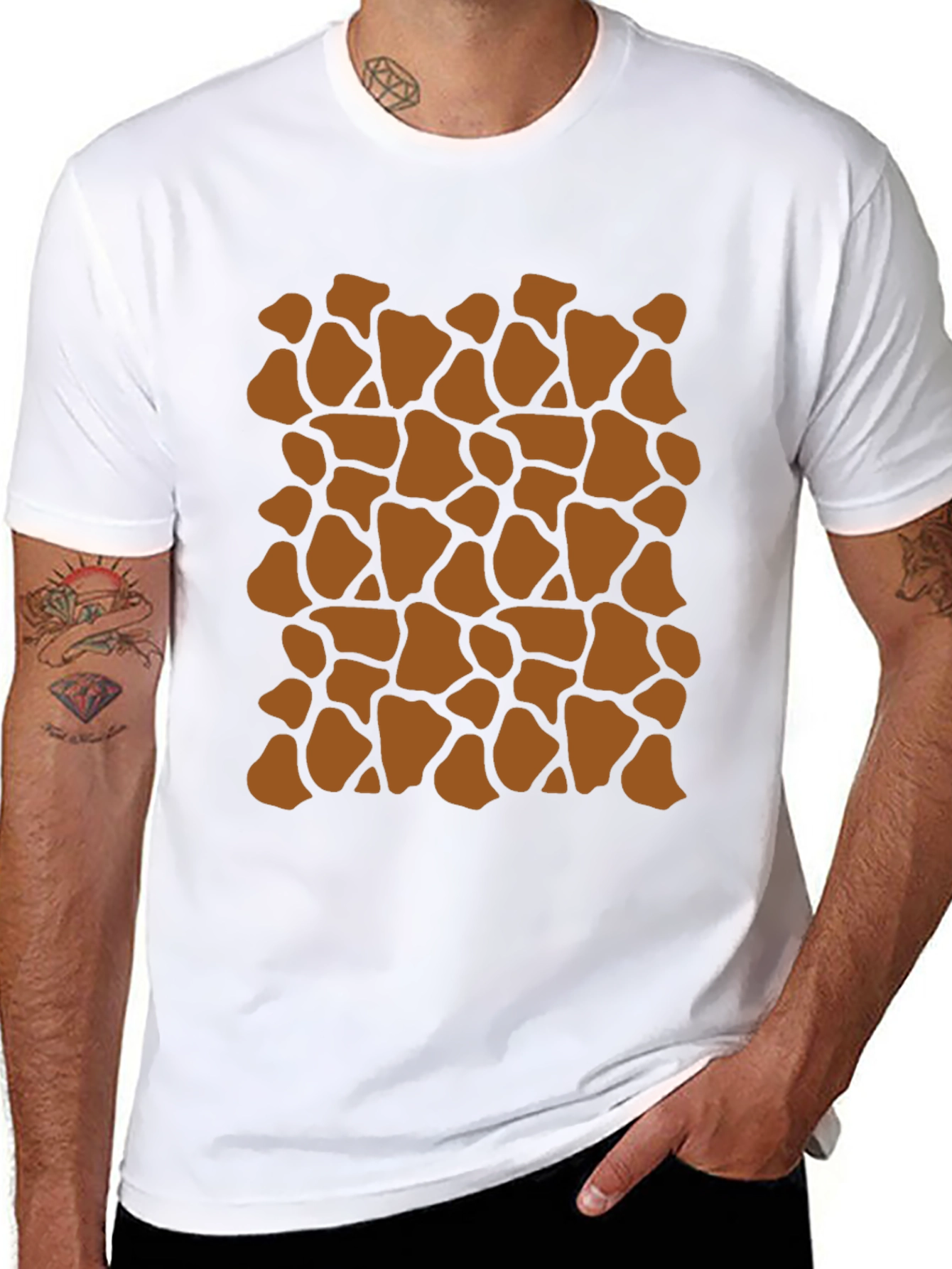 Giraffe Print T-Shirt - Unique Animal Pattern Tee