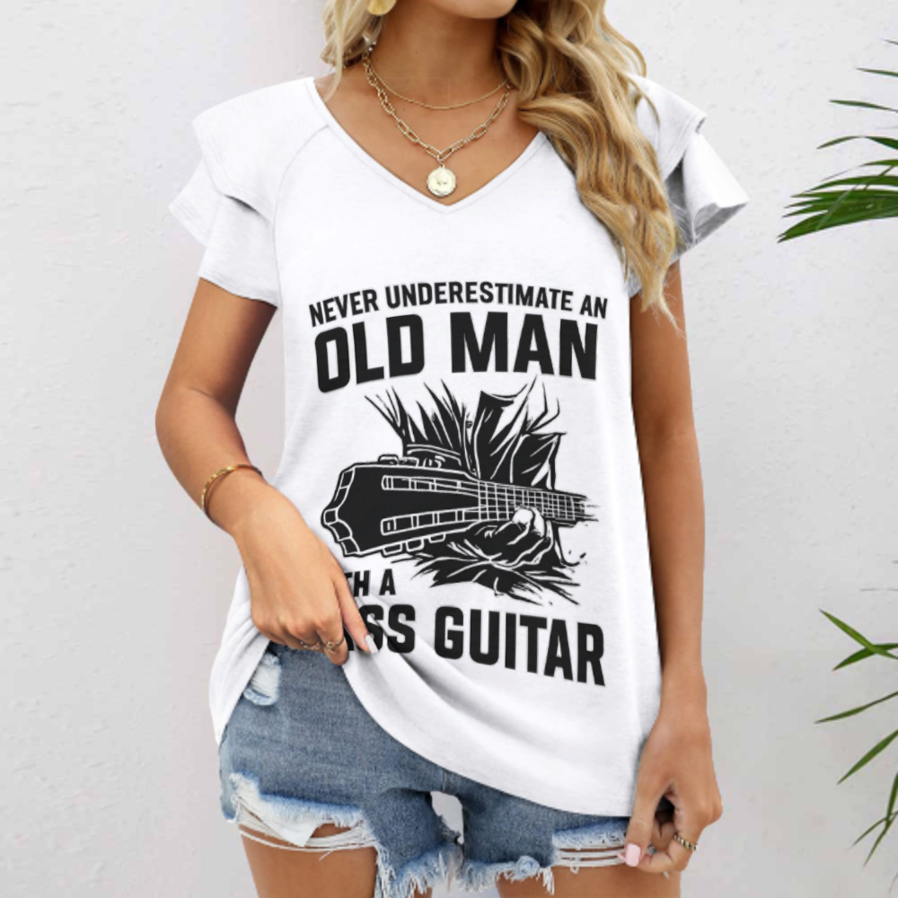 Never Underestimate An Old Man With A Bass Guitar T-Shirt – Funny Bass Player Musician Graphic Tee(z241)