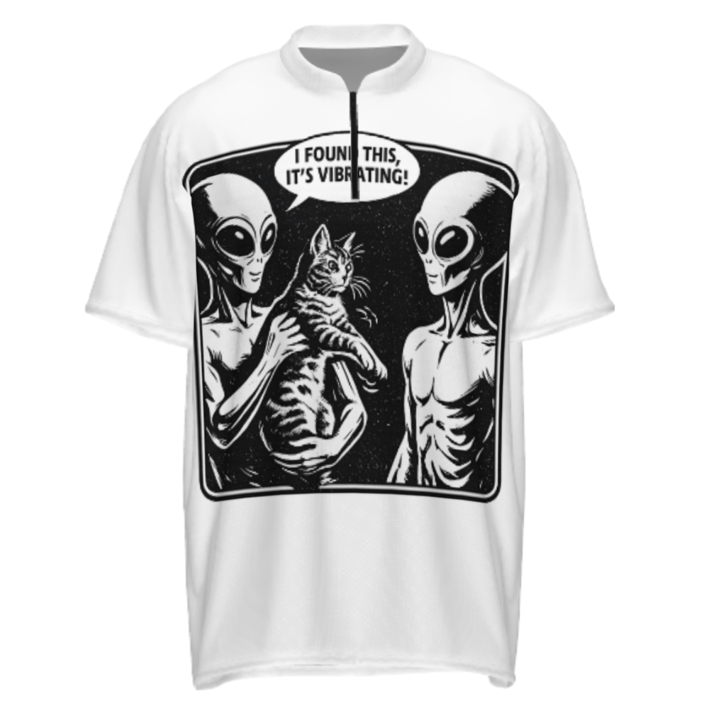 Funny Alien Cat Graphic T-Shirt – “I Found This, It’s Vibrating!” Meme Style Sci-Fi Tee(z251)