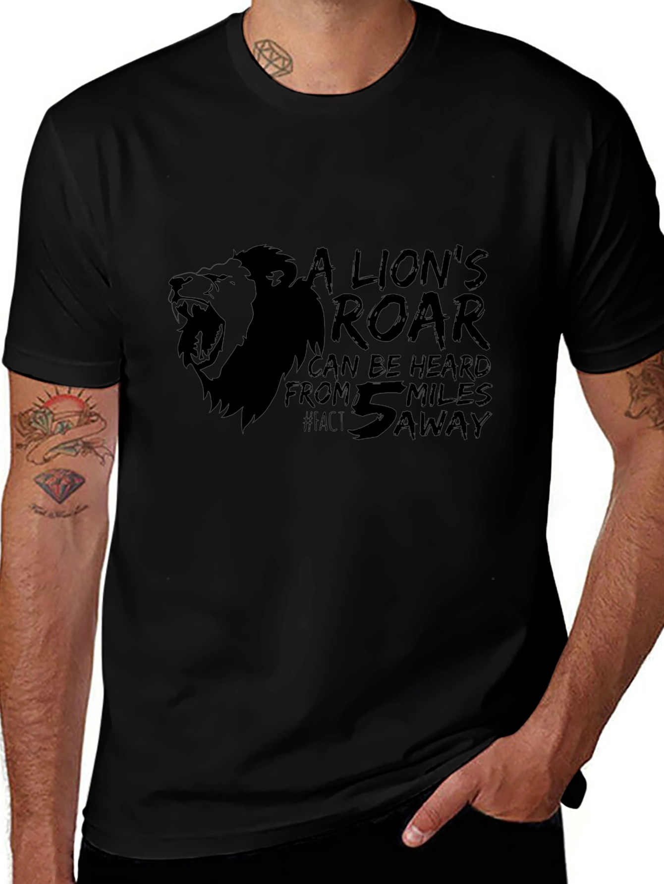 Lions Roar Graphic T-Shirt - Black