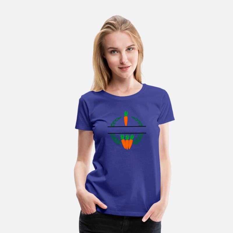 Carrots in laurel wreath with orange carrots