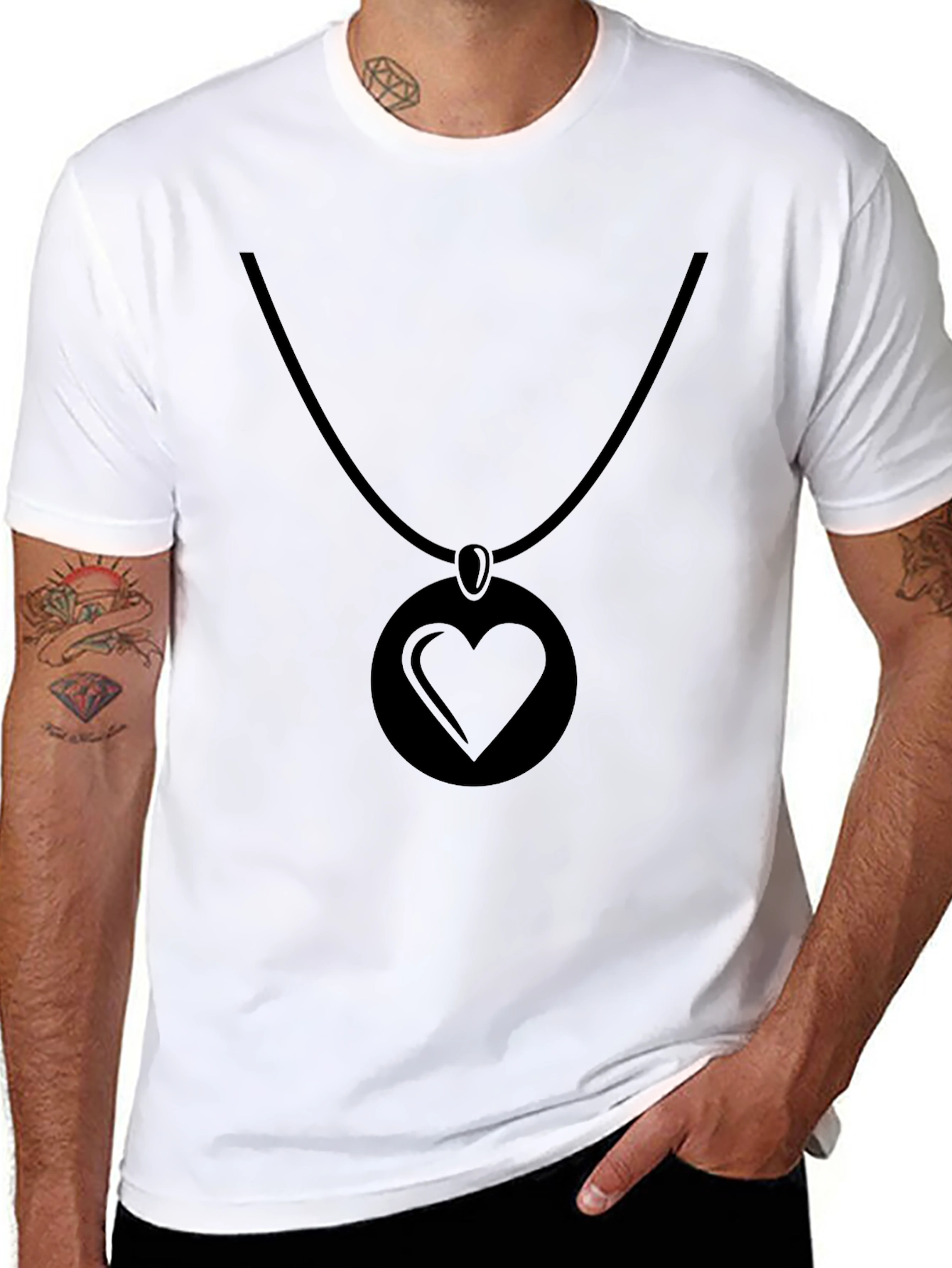 Black Heart Pendant Graphic Tee - Modern Casual Style
