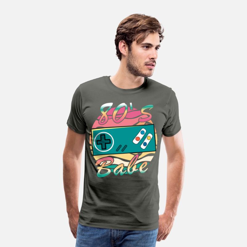Gamer Girl Babe Retro 80s 1980