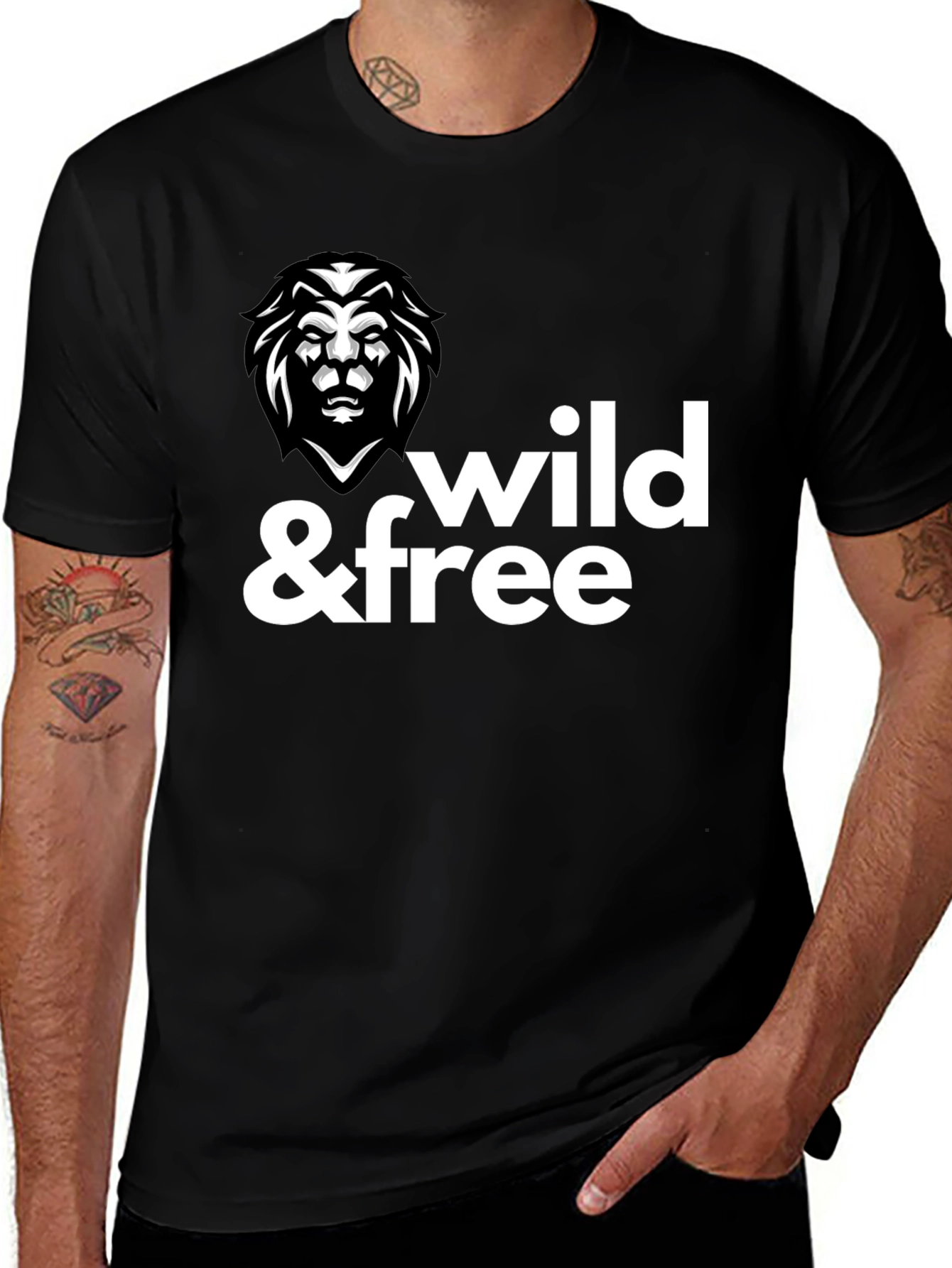 Wild & Free Lion Graphic Tee - Modern Style