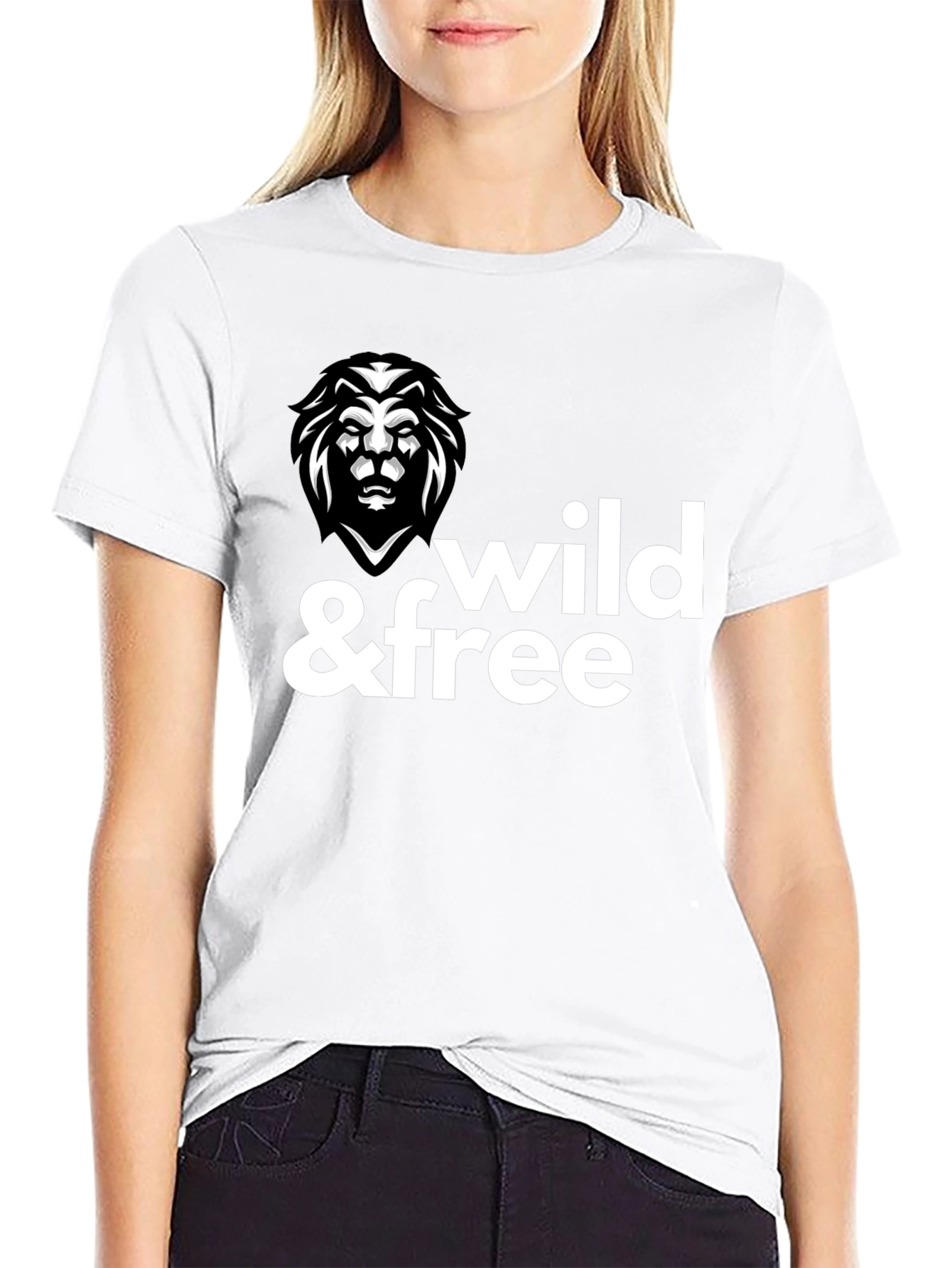 Wild & Free Lion Graphic Tee - Modern Style