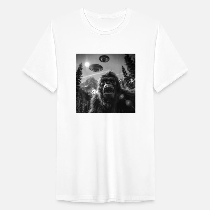 Graphic Bigfoot Sasquatch Selfie