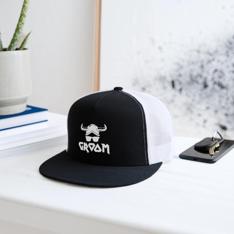 Groom Groom Viking Metal Rocker