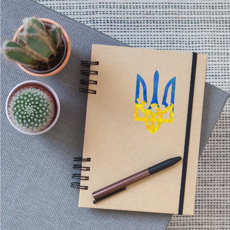 Low polygonal Ukrainian trident (tryzub)
