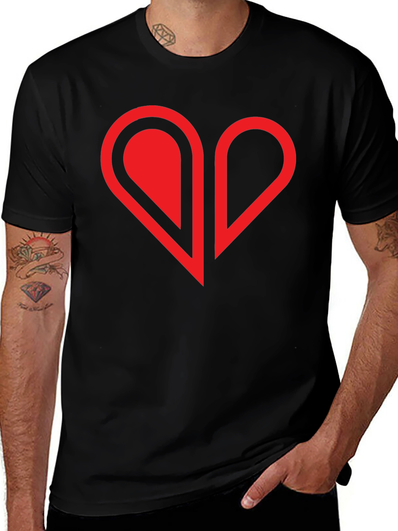 Modern Heart Graphic Tee - Black
